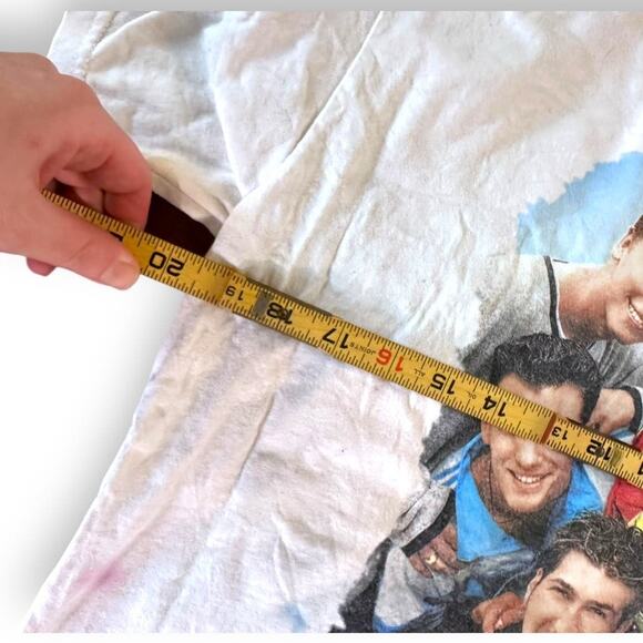 Vintage 90s NSync Band T Shirt White World Tour Delta - Picture 6 of 7